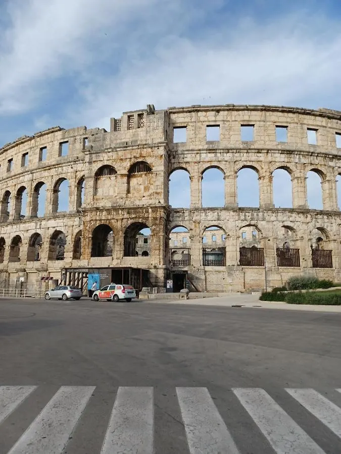 Caligula City Center Apartment Pula Croatia